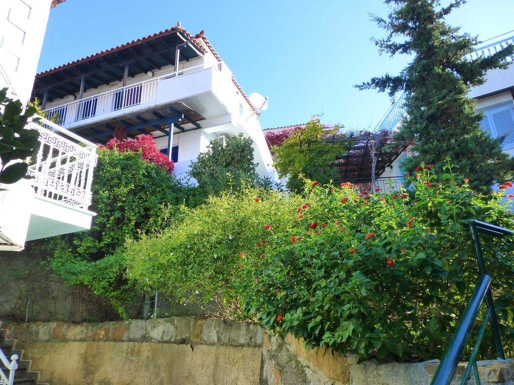 Efterpi Apartman Mírina Kültér fotó